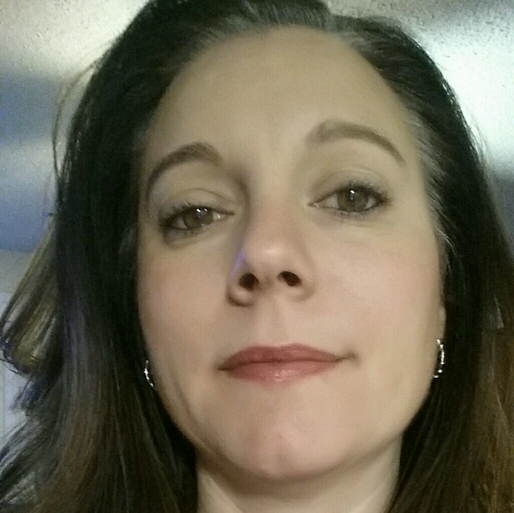 Meet your Posher, Manda